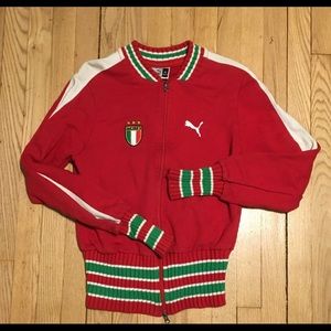 Vintage Italia Puma full zip red size XL.